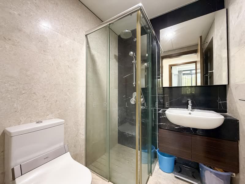 The MKZ Apartment For Sale at S$ 999,999 | PropertyGuru Singapore - Bathroom