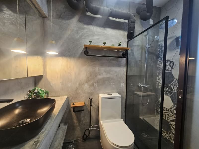 692B Choa Chu Kang Crescent, 692B Choa Chu Kang Crescent, 2 Bedrooms, 968 sqft, HDB Flat For Rent, by Vivian Chen, 500090330 - Bathroom - PropertyGuru.com.sg