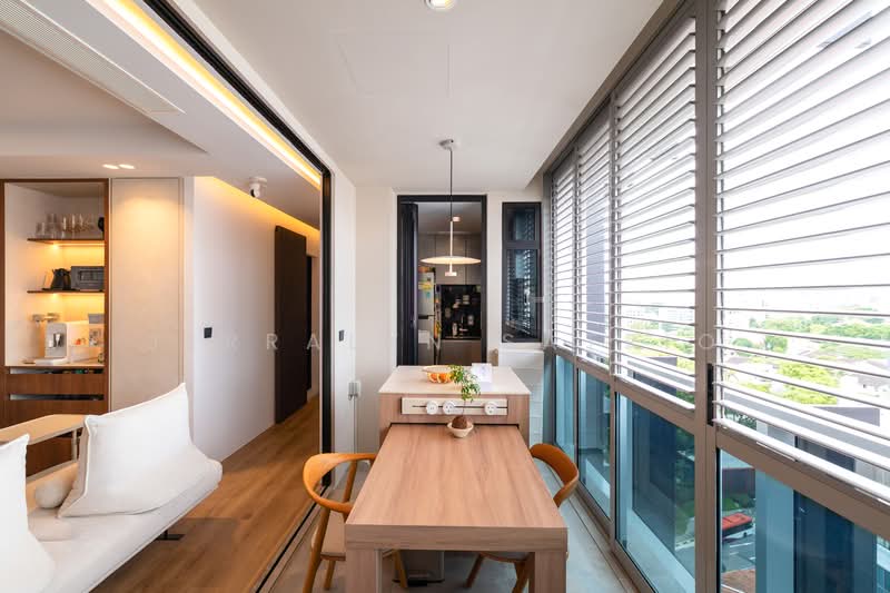 The Iveria Condominium For Sale at S$ 2,790,000 | PropertyGuru Singapore - Dining