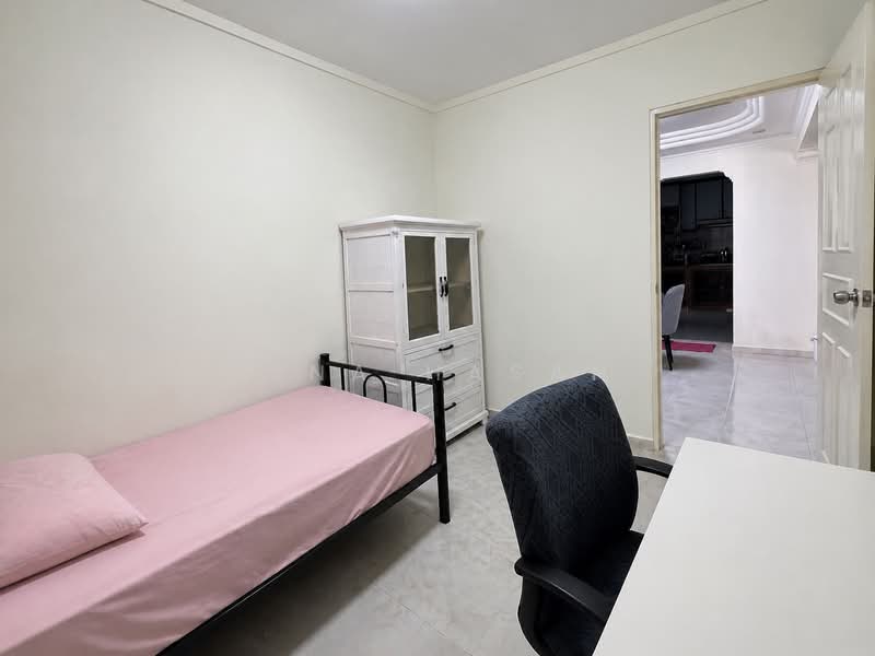 722 Woodlands Avenue 6, 722 Woodlands Avenue 6, Room Rental, 100 sqft, HDB Flat For Rent, by Lina Hasan, 500090351 - Bedroom - PropertyGuru.com.sg