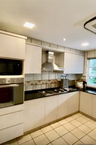 D11. Detached . Novena, Gentle drive, 5 Bedrooms, 2,900 sqft, Detached House For Sale, by Vicki Lam, 500090358 - PropertyGuru.com.sg