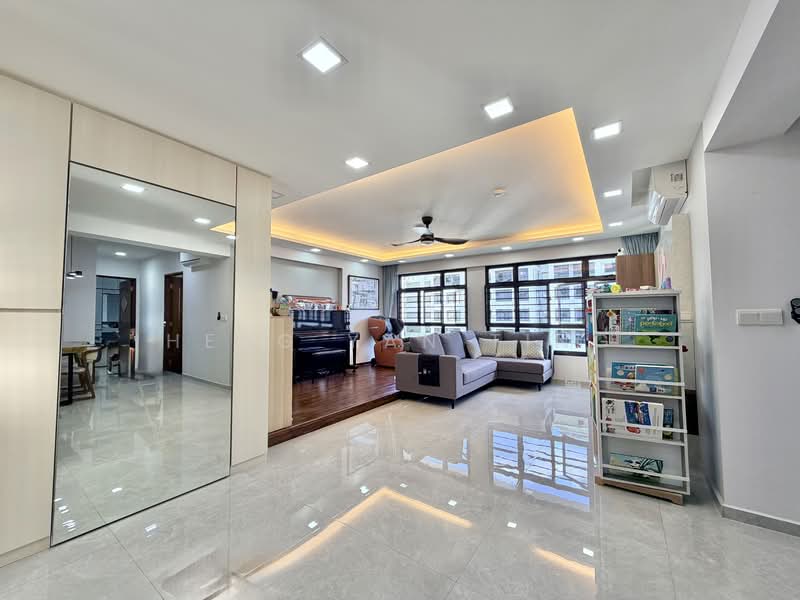 608C Tampines North Drive 1 HDB Flat For Sale at S$ 990,000 | PropertyGuru Singapore - Living Room