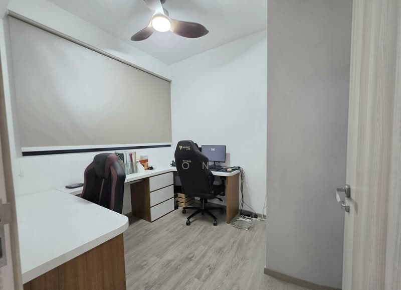 Sengkang Grand Residences Condominium For Sale at S$ 1,330,000 | PropertyGuru Singapore - Study