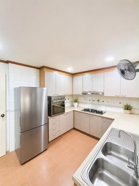 Meralodge, 83 Hillview Avenue, 3 Bedrooms, 1,765 sqft, Condominium For Sale, by Desmond Liew, 500090377 - PropertyGuru.com.sg
