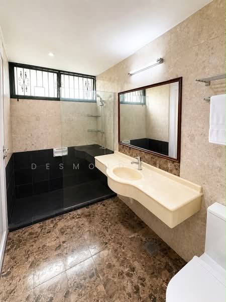 Meralodge, 83 Hillview Avenue, 3 Bedrooms, 1,765 sqft, Condominium For Sale, by Desmond Liew, 500090377 - PropertyGuru.com.sg