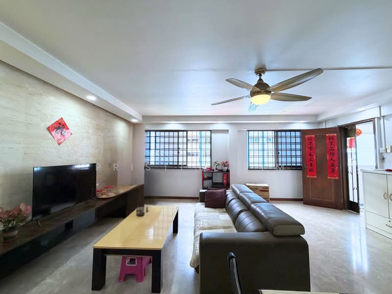 For Sale - 276 Yishun Street 22