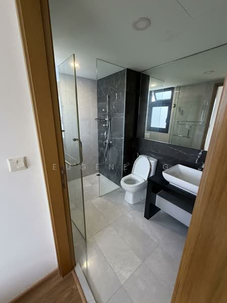 River Isles, Punggol Central, 3 Bedrooms, 947 sqft, Condominium For Rent, by Eugene Ng, 500090395 - Bathroom - PropertyGuru.com.sg