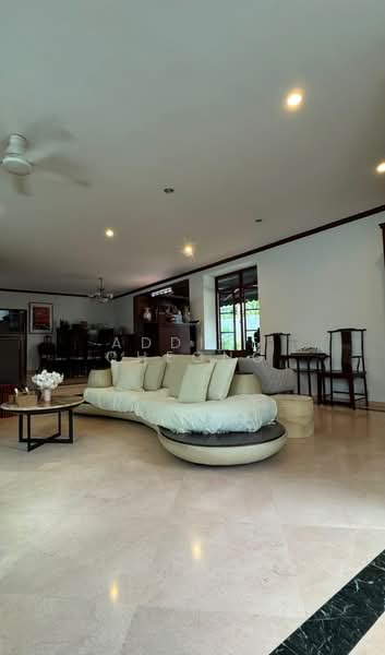 Freehold Detached House 5 mins to MRT, Lorong Mydin, 6 Bedrooms, 2,998 sqft, Detached House For Sale, by Addine Cheong, 500090403 - Living Room - PropertyGuru.com.sg