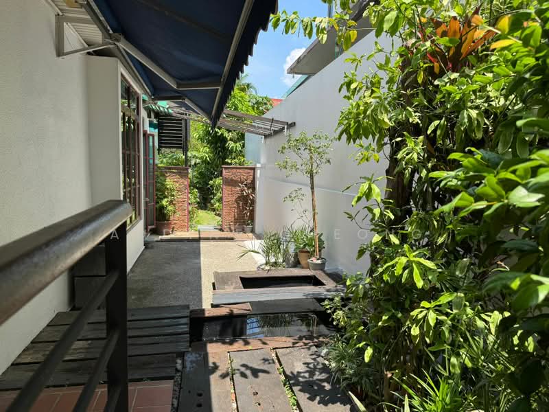 Freehold Detached House 5 mins to MRT, Lorong Mydin, 6 Bedrooms, 2,998 sqft, Detached House For Sale, by Addine Cheong, 500090403 - Exterior - PropertyGuru.com.sg