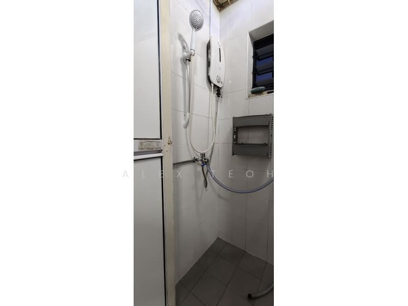 130 Bukit Batok West Avenue 6, 130 Bukit Batok West Avenue 6, Room Rental, 100 sqft, HDB Flat For Rent, by Alex Teoh, 500090404 - PropertyGuru.com.sg