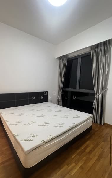 Watertown Condominium For Sale at S$ 1,000,000 | PropertyGuru Singapore - Bedroom