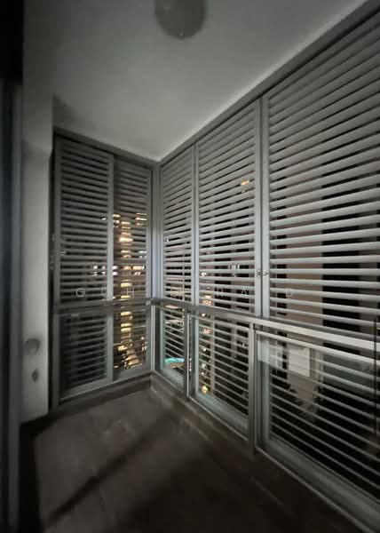 Watertown Condominium For Sale at S$ 1,000,000 | PropertyGuru Singapore - Balcony