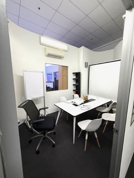 Focus One, 1 Ubi View, 1,033 sqft, Light Industrial (B1) For Rent, by Kelyn Chong, 500090410 - Interior - CommercialGuru.com.sg