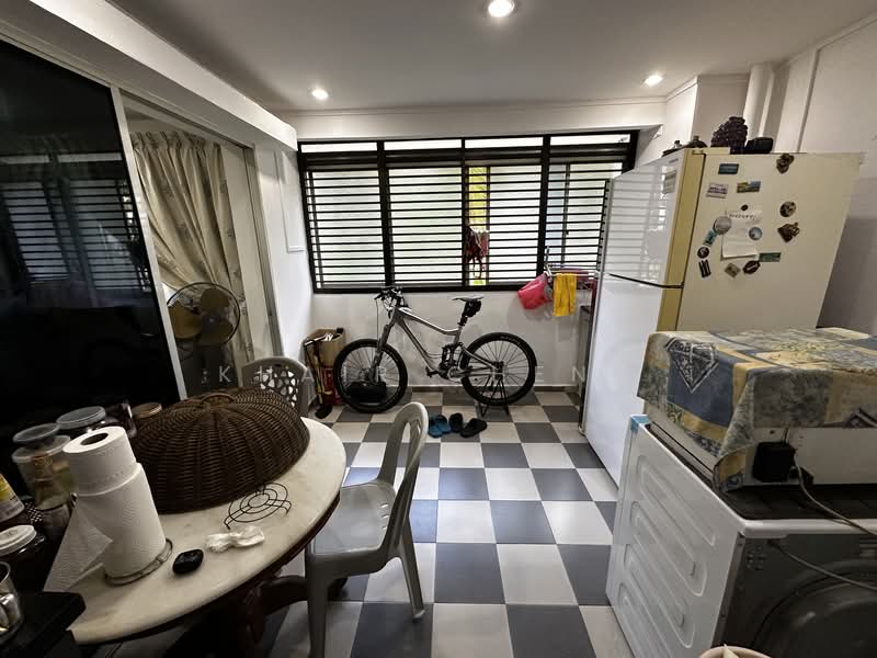 235 Choa Chu Kang Central HDB Flat For Sale at S$ 880,000 | PropertyGuru Singapore - Interior