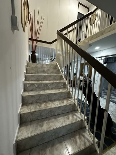 235 Choa Chu Kang Central HDB Flat For Sale at S$ 880,000 | PropertyGuru Singapore - Interior