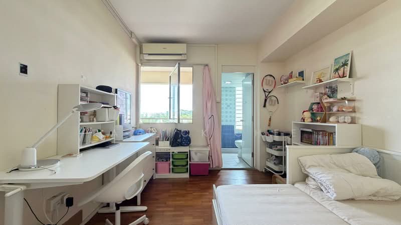 Pandan Valley Condominium For Sale at S$ 3,000,000 | PropertyGuru Singapore - Bedroom
