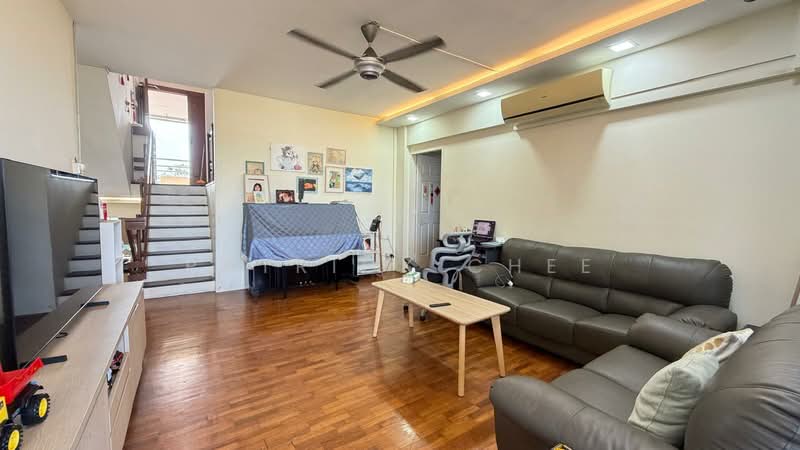 Pandan Valley Condominium For Sale at S$ 3,000,000 | PropertyGuru Singapore - Living Room