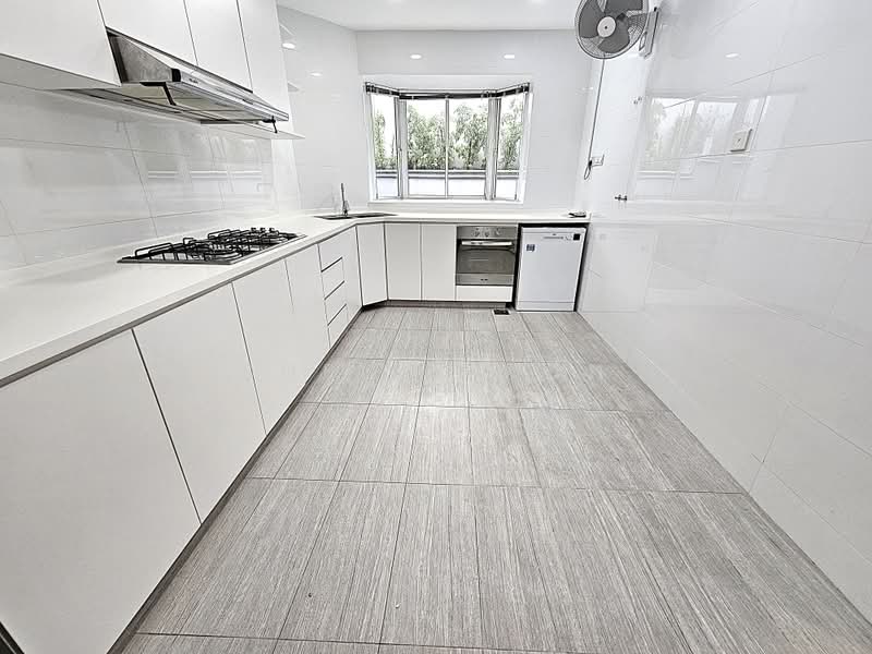 The Compass At Chancery, 6U Chancery Hill Road, 3 Bedrooms, 2,405 sqft, Cluster House For Rent, by Shelly Koh, 500090458 - Kitchen - PropertyGuru.com.sg