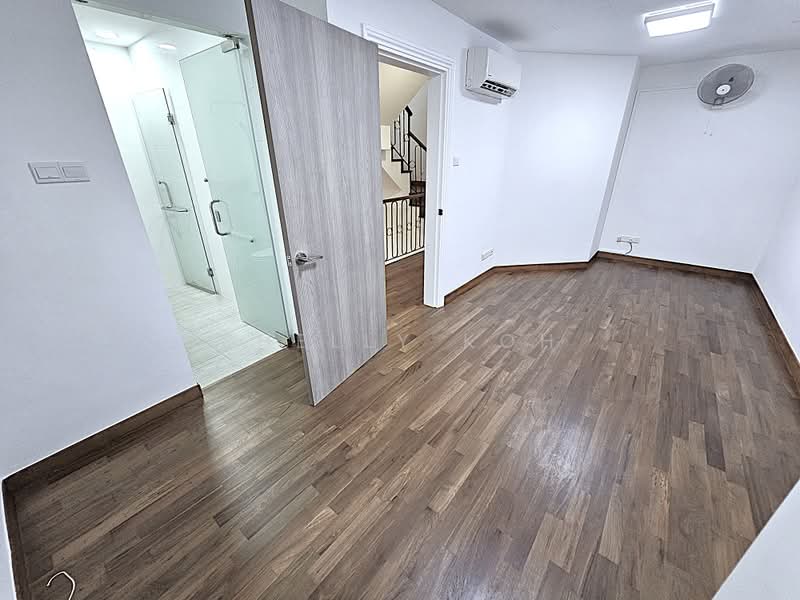 The Compass At Chancery, 6U Chancery Hill Road, 3 Bedrooms, 2,405 sqft, Cluster House For Rent, by Shelly Koh, 500090458 - Bathroom - PropertyGuru.com.sg