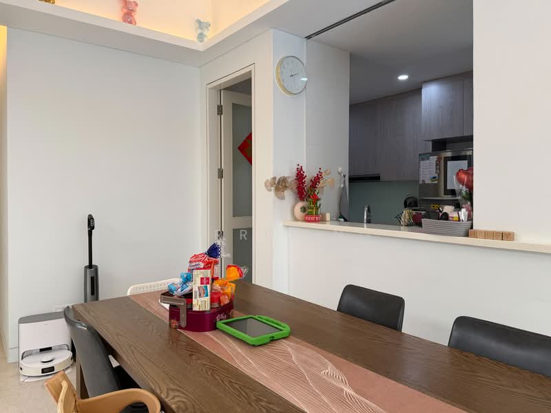 The Lighthouse Condominium For Sale at S$ 1,280,000 | PropertyGuru Singapore - Dining Room