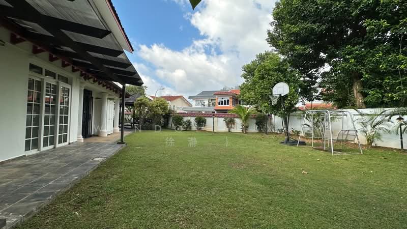Nanyang Primary School Vicinity Bungalow House For Sale at S$ 19,000,000 | PropertyGuru Singapore - Exterior