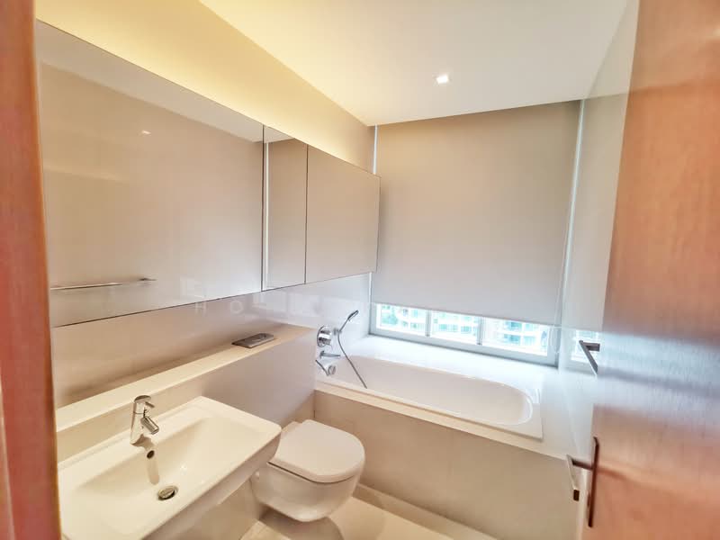 The Cosmopolitan, 200 Kim Seng Road, 3 Bedrooms, 1,324 sqft, Condominium For Rent, by Hong Hazel, 500090465 - Bathroom - PropertyGuru.com.sg
