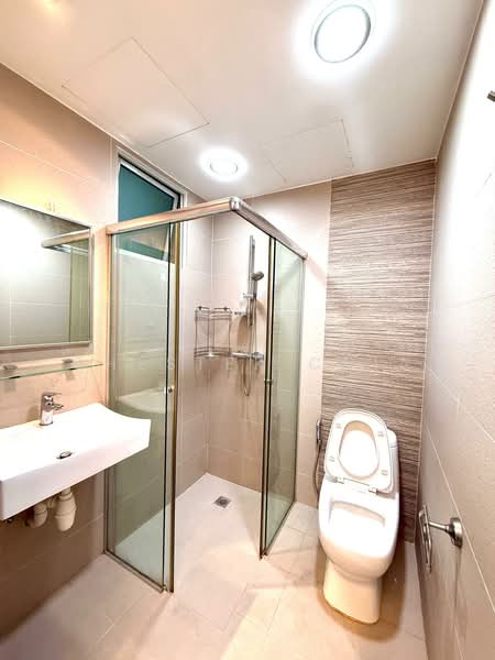 Sunshine Plaza, 10 Prinsep Link, Room Rental, 150 sqft, Apartment For Rent, by Chester Chia, 500090483 - Bathroom - PropertyGuru.com.sg