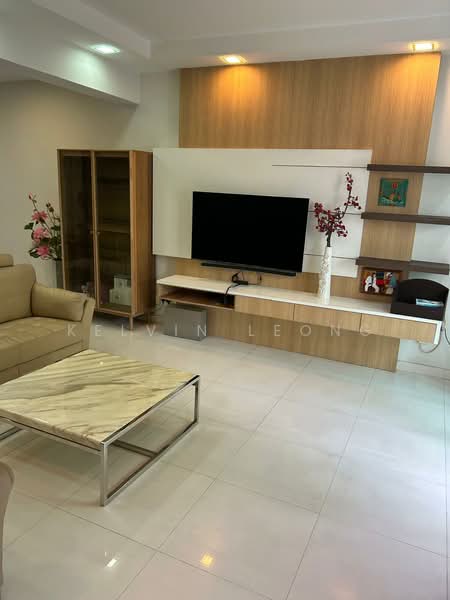 Avila Gardens, 11 Flora Road, 3 Bedrooms, 1,323 sqft, Condominium For Rent, by Kelvin Leong, 500090488 - Living Room - PropertyGuru.com.sg
