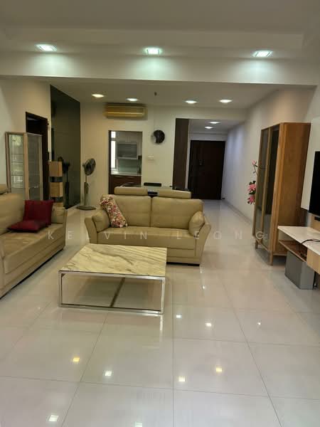 Avila Gardens, 11 Flora Road, 3 Bedrooms, 1,323 sqft, Condominium For Rent, by Kelvin Leong, 500090488 - Living Room - PropertyGuru.com.sg