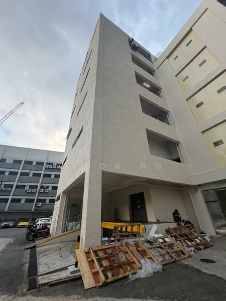 Foo Wah Industrial Building, 45 Jalan Pemimpin, 2,200 sqft, Light Industrial (B1) For Rent, by Veron Ng, 500090495 - Exterior - CommercialGuru.com.sg