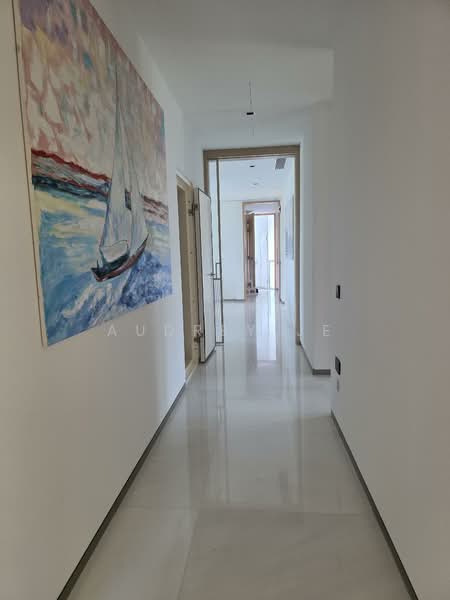 Cliveden at Grange, 102 Grange Road, 4 Bedrooms, 2,842 sqft, Condominium For Rent, by Audrey Je, 500090499 - Corridor - PropertyGuru.com.sg