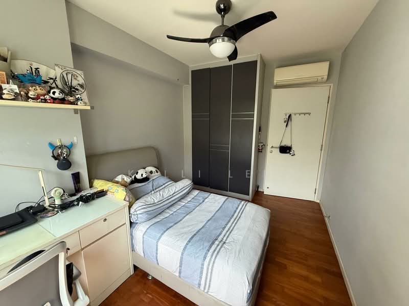 308A Punggol Walk HDB Flat For Sale at S$ 718,000 | PropertyGuru Singapore - Bedroom