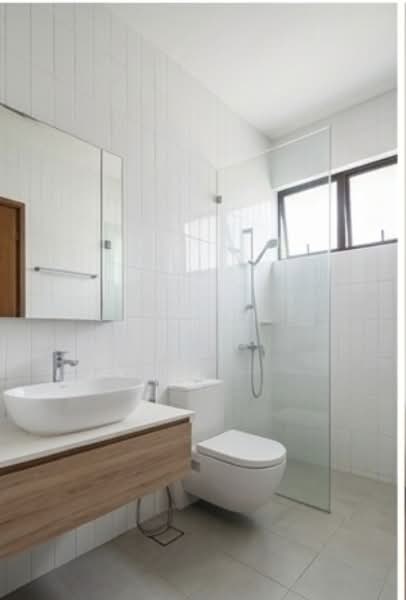 Freehold Corner Semi-D Regular Squarish - Can Rebuild to 3 Storey Semi-Detached House For Sale at S$ 5,500,000 | PropertyGuru Singapore - Bathroom