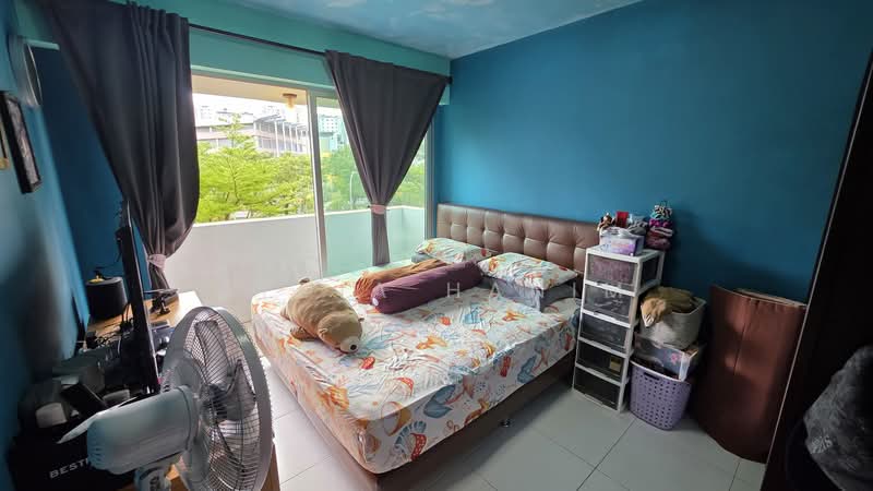 623B Punggol Central HDB Flat For Sale at S$ 680,000 | PropertyGuru Singapore - Bedroom