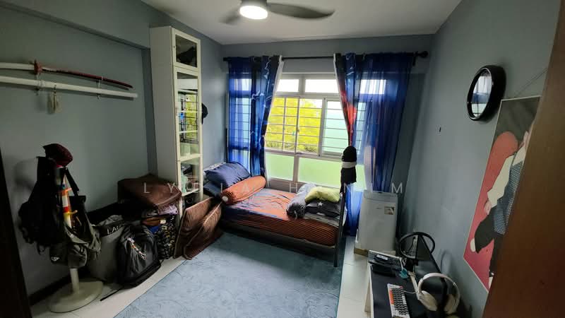 623B Punggol Central HDB Flat For Sale at S$ 680,000 | PropertyGuru Singapore - Bedroom