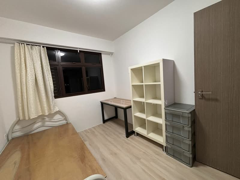 402A Lorong 1 Toa Payoh, Lorong 1 Toa Payoh, Room Rental, 150 sqft, HDB Flat For Rent, by Zedson Tan, 500090524 - Bedroom - PropertyGuru.com.sg