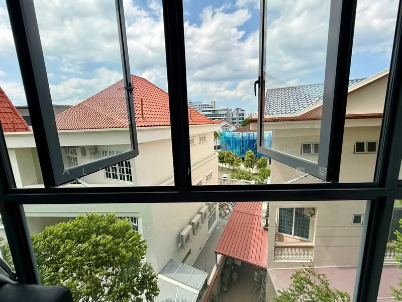 One Robey Condominium For Sale at S$ 1,280,000 | PropertyGuru Singapore - Exterior