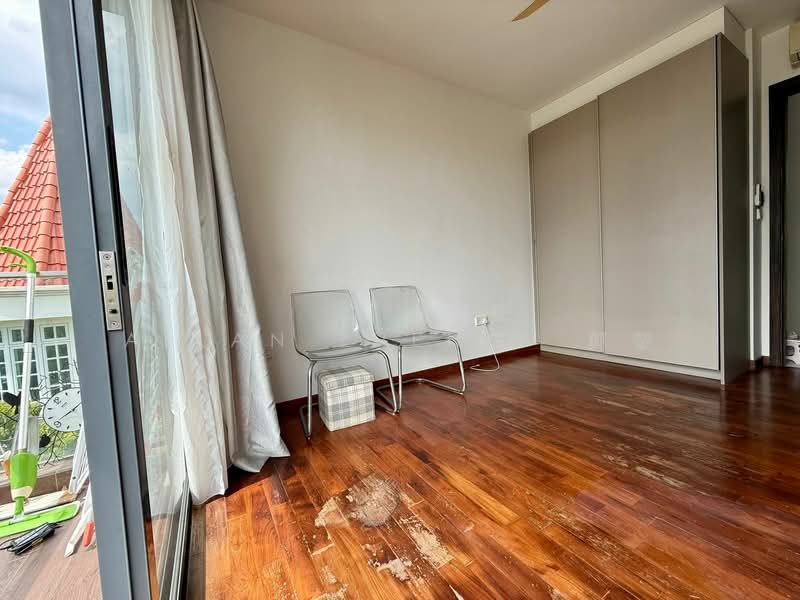 One Robey Condominium For Sale at S$ 1,280,000 | PropertyGuru Singapore - Bedroom