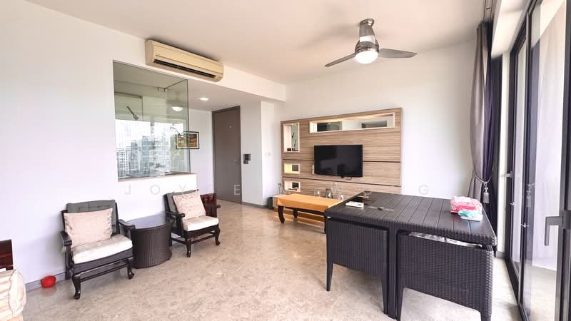 Riversails, 18 Upper Serangoon Crescent, 3 Bedrooms, 1,066 sqft, Condominium For Rent, by Joyce M Wong, 500090548 - Living Room - PropertyGuru.com.sg