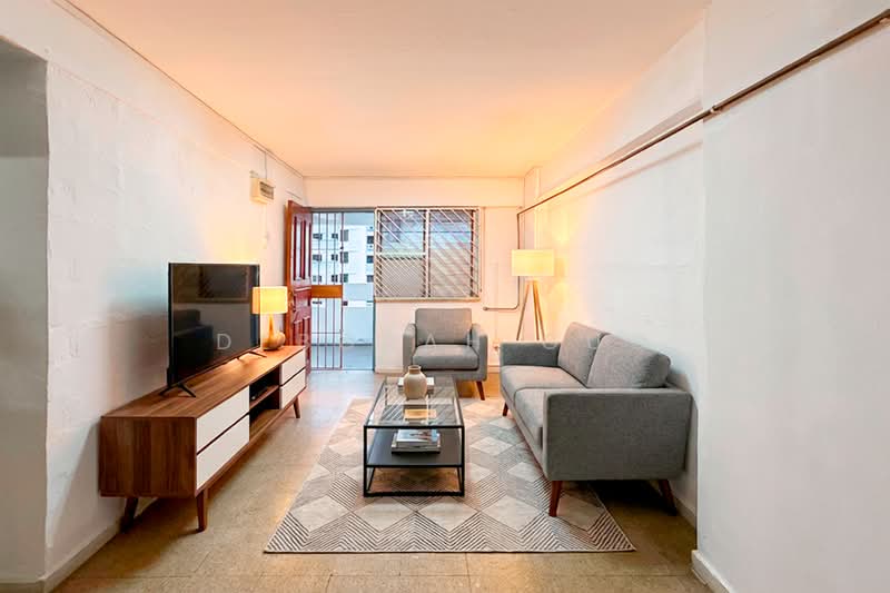 15 Telok Blangah Crescent HDB Flat For Sale at S$ 380,000 | PropertyGuru Singapore - Living Room