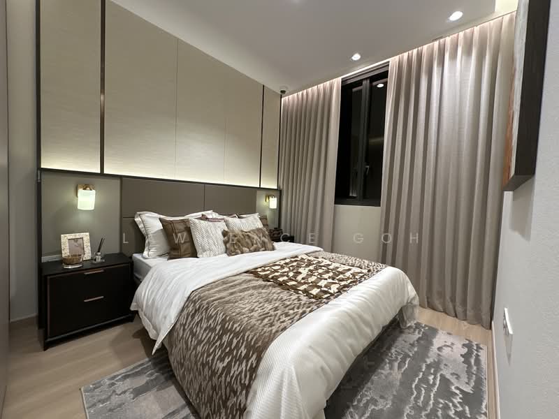 Narra Residences Condominium For Sale at S$ 3,888,000 | PropertyGuru Singapore - Junior Master Bedroom