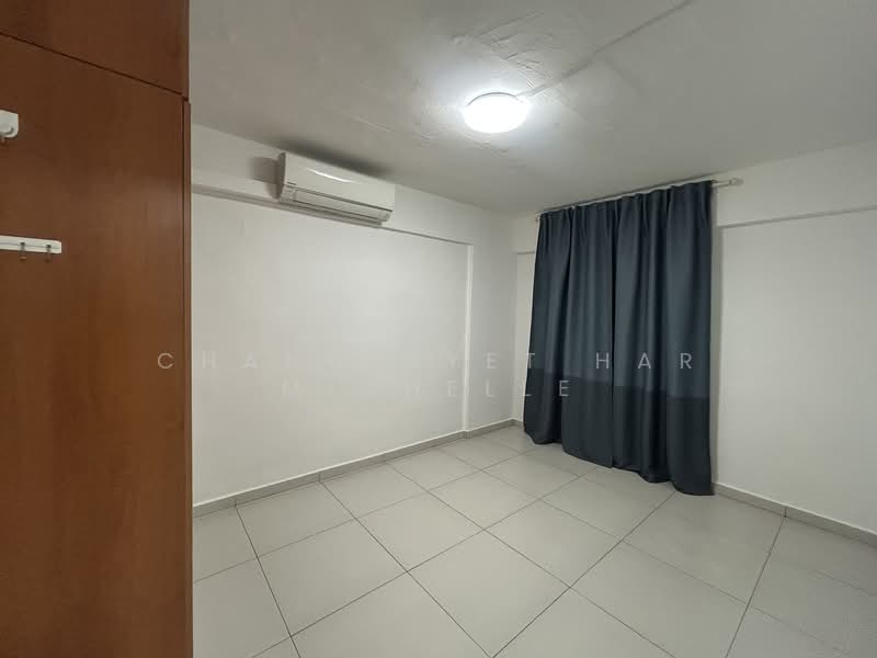 224 Yishun Street 21 HDB Flat For Sale at S$ 420,000 | PropertyGuru Singapore - Interior