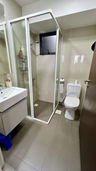 311B Clementi Avenue 4 HDB Flat For Sale at S$ 1,018,888 | PropertyGuru Singapore - Bathroom