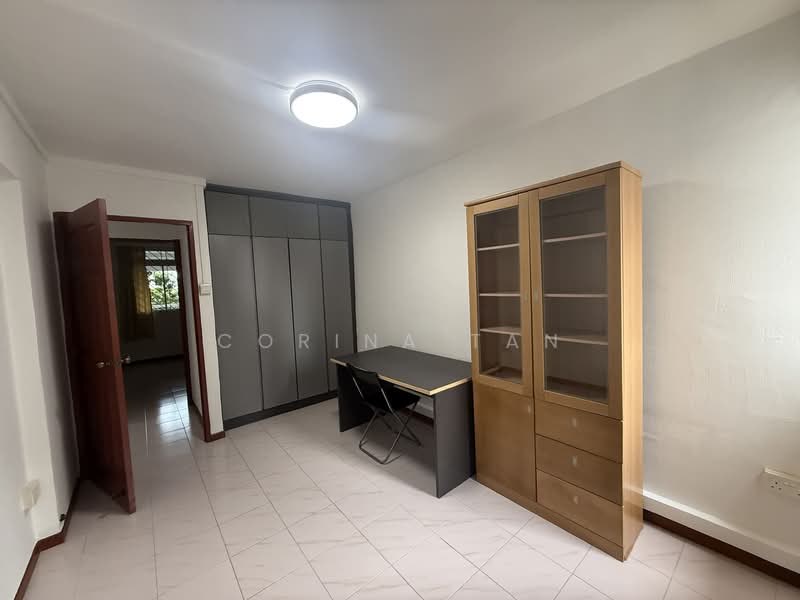 501 Hougang Avenue 8 HDB Flat For Sale at S$ 480,000 | PropertyGuru Singapore