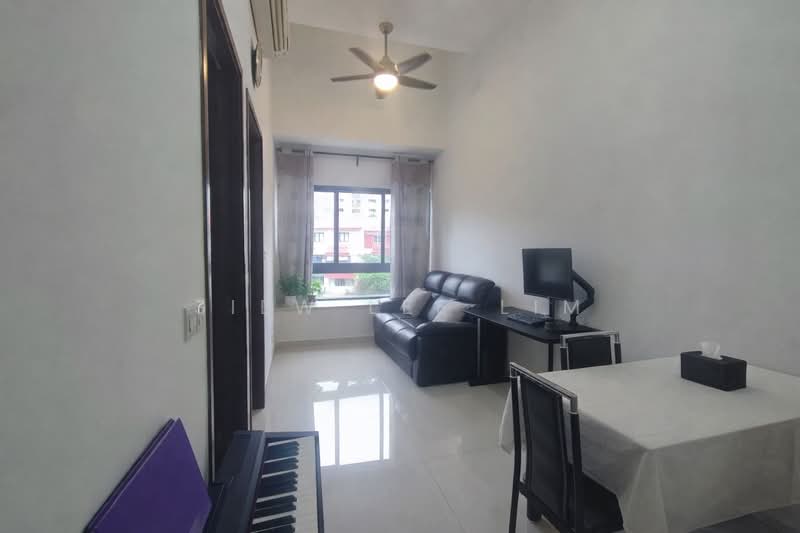 The Promenade @ Pelikat Condominium For Sale at S$ 1,300,000 | PropertyGuru Singapore - Living Room