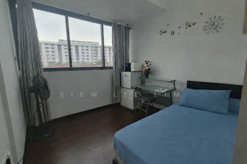 The Promenade @ Pelikat Condominium For Sale at S$ 1,300,000 | PropertyGuru Singapore - Bedroom