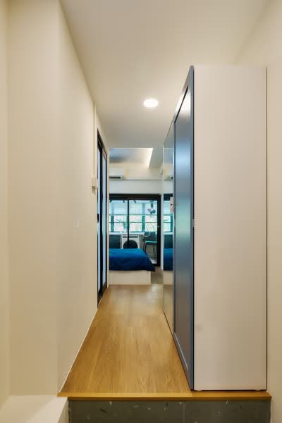 Newly Renovated! Super location in Tiong Bahru, Moh Guan, Studio, 300 sqft, Walk-up Apartment For Rent, by Janelle Ho, 500090595 - Corridor - PropertyGuru.com.sg