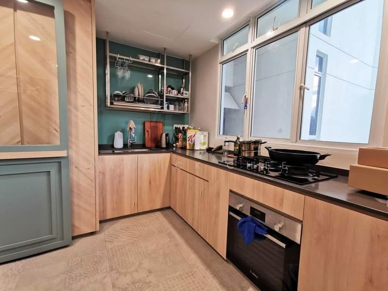 Alessandrea Apartment For Sale at S$ 2,330,000 | PropertyGuru Singapore - Kitchen