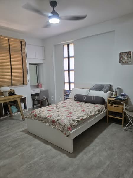 Loyang Valley Condominium For Sale at S$ 1,880,000 | PropertyGuru Singapore - Bedroom
