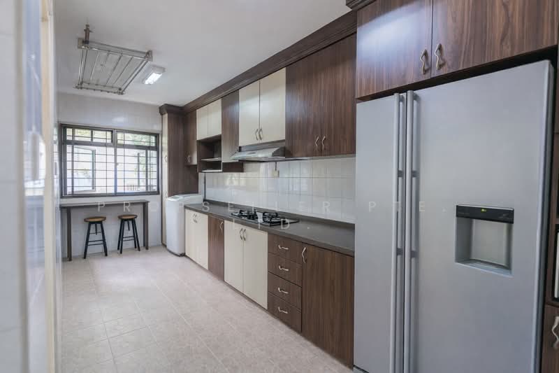 183A Rivervale Crescent HDB Flat For Sale at S$ 600,000 | PropertyGuru Singapore - Kitchen